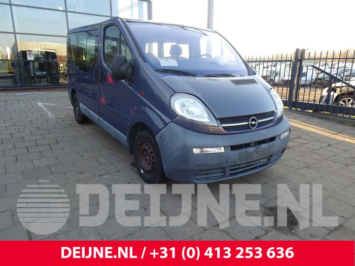 Opel Vivaro Uitlaatspruitstuk O182960 Donorvoertuig