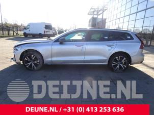 Volvo V60 19-