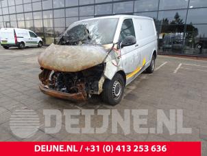 Volkswagen Transporter 16-
