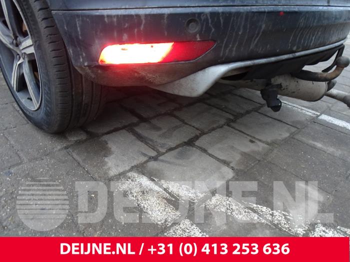 Volvo XC60 I 2.4 D5 20V 220 AWD Sloopvoertuig (2017, Donker, Blauw)