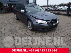 Volvo V70 Engine management computer O172630 Donor vehicle