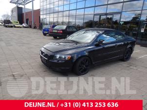 Volvo C70 06-