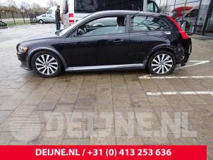 Volvo C30 06-