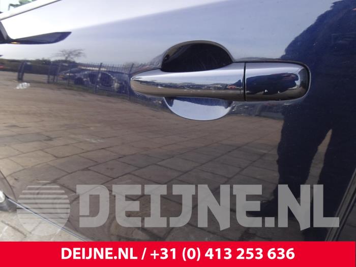 Volvo V40 2.0 D2 16V Sloopvoertuig (2015, Blauw)