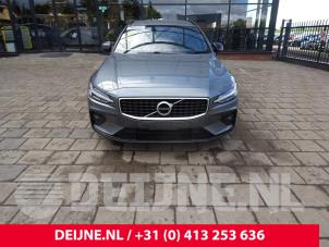 Volvo V60 19-