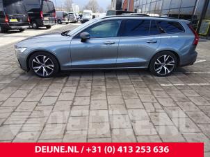 Volvo V60 19-