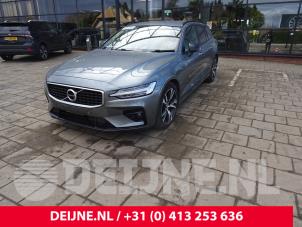 Volvo V60 19-