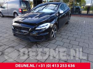 Volvo V40 12-