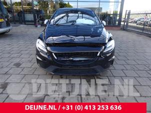 Volvo V40 12-