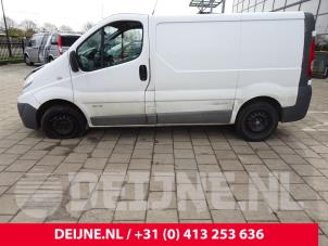 Renault Trafic 01-