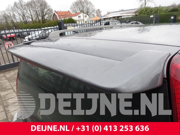 Volvo V70 2.5 T 20V Sloopvoertuig (2004, Grijs)