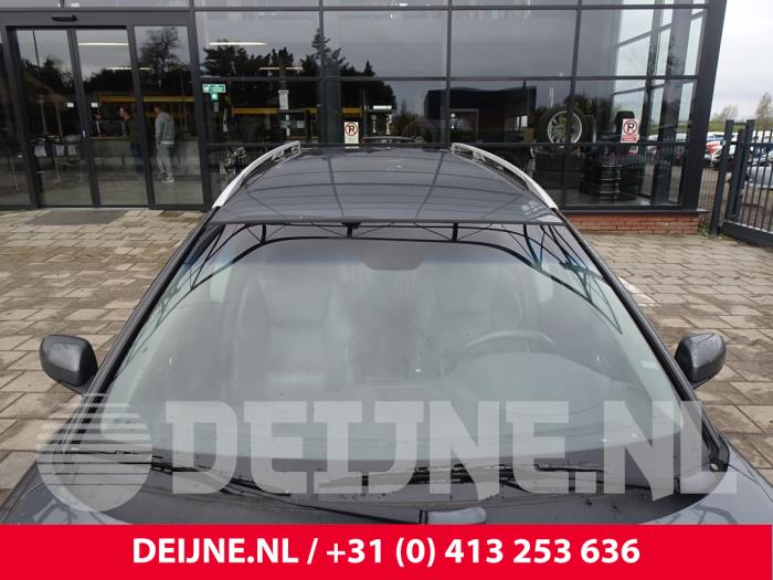 Volvo V70 2.5 T 20V Sloopvoertuig (2004, Grijs)