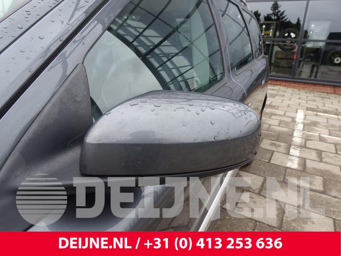 Volvo V70 2.5 T 20V Sloopvoertuig (2004, Grijs)