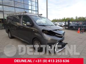 Toyota Pro-Ace Intercooler Rohr O183839 Spenderfahrzeug