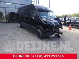 Mercedes Sprinter Xenon module O174318 Donor vehicle