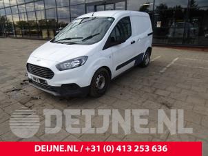Ford Transit Courier 14-