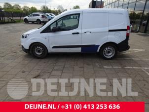 Ford Transit Courier 14-