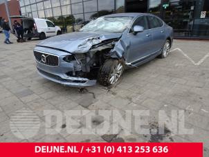 Volvo S90 17-