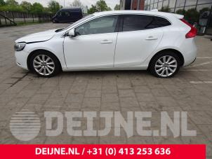Volvo V40 12-