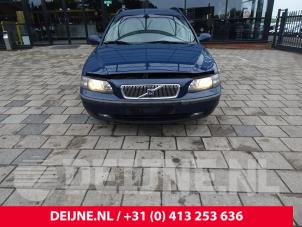 Volvo V70 01-