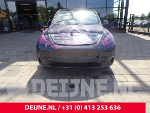 Tesla Model Y 20-