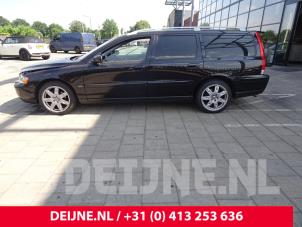 Volvo V70 01-