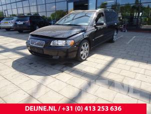 Volvo V70 01-