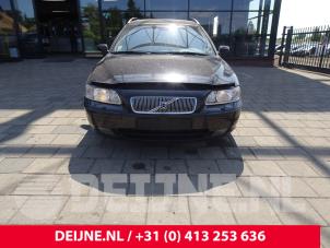 Volvo V70 01-