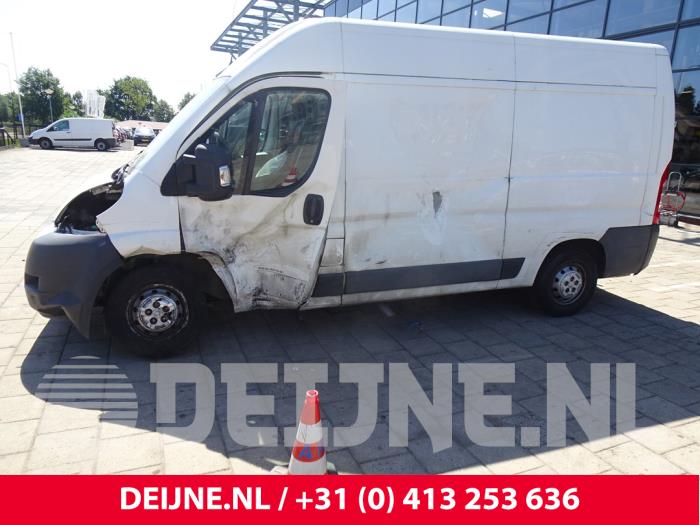 Peugeot Boxer 2.2 HDi 130 Euro 5 Sloopvoertuig (2011, Wit)
