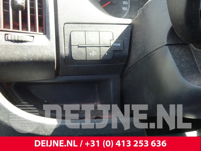 Peugeot Boxer 2.2 HDi 130 Euro 5 Sloopvoertuig (2011, Wit)