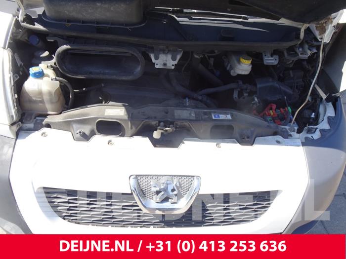Peugeot Boxer 2.2 HDi 130 Euro 5 Sloopvoertuig (2011, Wit)