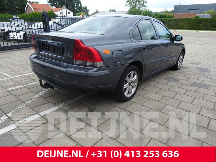 Volvo S60 I 2.4 20V 140 Sloopvoertuig (2003, Grijs)