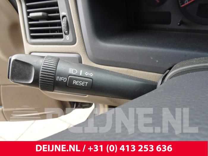 Volvo S60 I 2.4 20V 140 Sloopvoertuig (2003, Grijs)