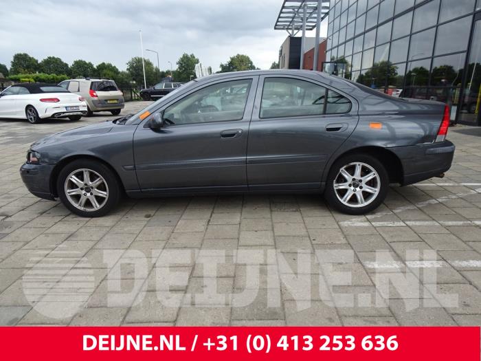 Volvo S60 I 2.4 20V 140 Sloopvoertuig (2003, Grijs)