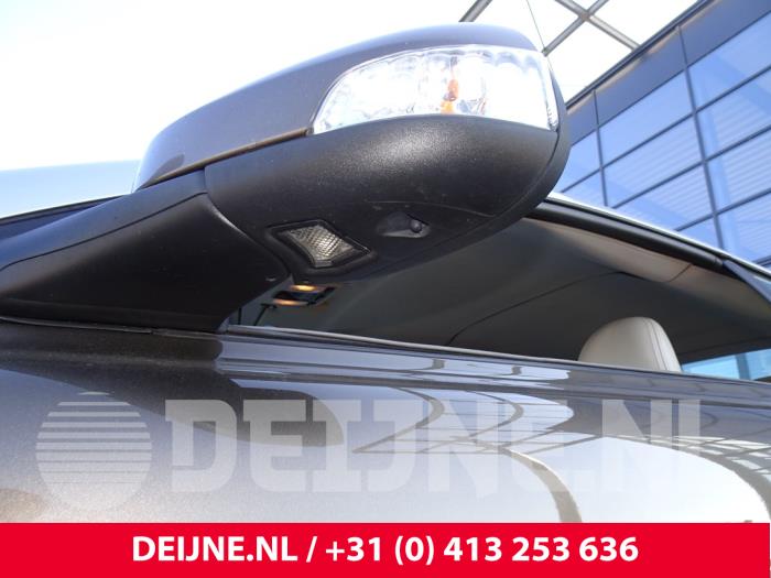 Volvo C70 2.5 T5 20V Sloopvoertuig (2013, Bruin, Grijs)