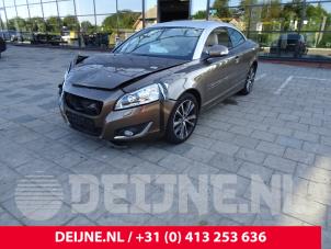Volvo C70 06-