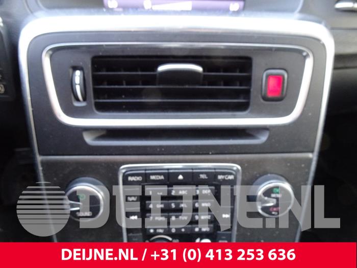 Volvo V60 I 1.6 DRIVe Sloopvoertuig (2013, Wit)