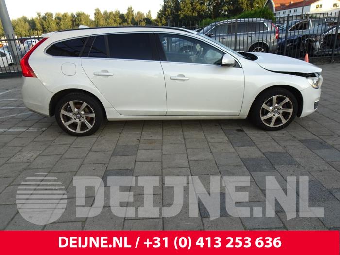 Volvo V60 I 1.6 DRIVe Sloopvoertuig (2013, Wit)