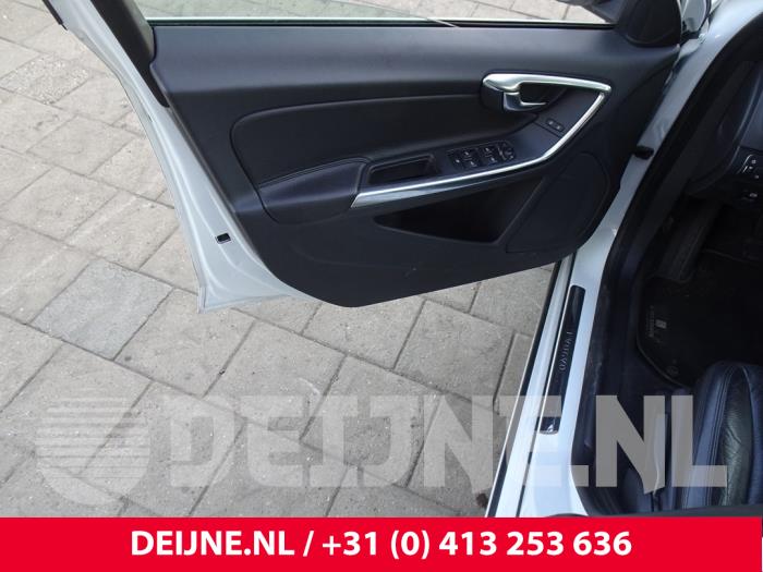 Volvo V60 I 1.6 DRIVe Sloopvoertuig (2013, Wit)