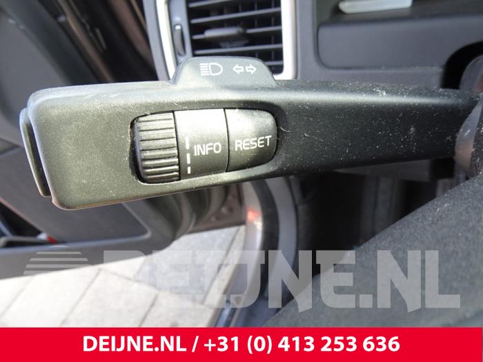 Volvo V70 1.6 DRIVe 16V Sloopvoertuig (2010, Grijs)