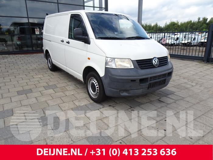 Volkswagen Transporter Achsschenkel links vorne O186536 Spenderfahrzeug