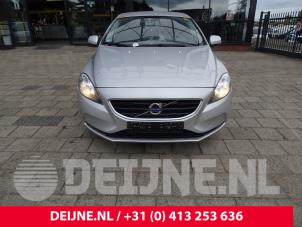 Volvo V40 12-