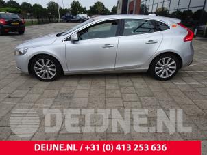 Volvo V40 12-