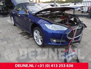 Tesla Model S Module (miscellaneous) O230619 Donor vehicle