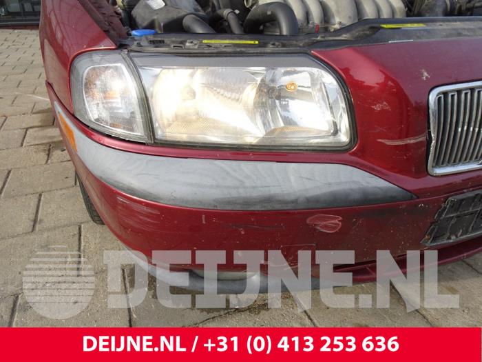 Volvo S80 2.9 SE 24V Sloopvoertuig (1999, Rood)
