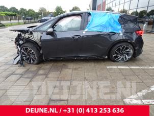 Cupra Born 21-