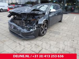 Volvo V60 10-