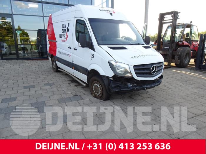 Mercedes Sprinter ABS pump O189896 Donor vehicle