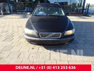 Volvo V70 01-