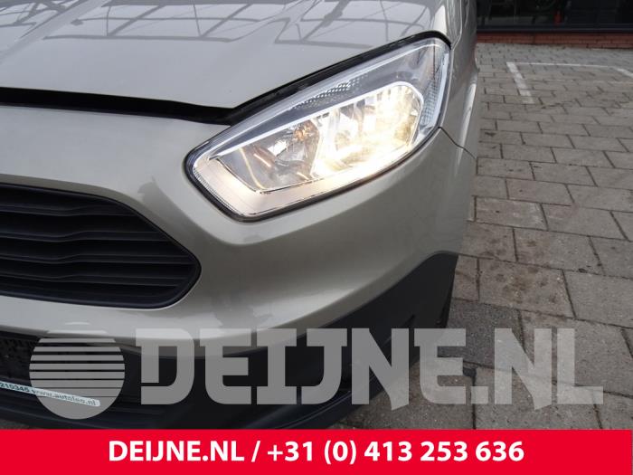 Ford Transit courier 14- Sloopvoertuig (2015, Zilvergrijs)